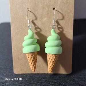 Handmade Cute Ice Cream Cone Earrings Funky Food Dangle‎ Women Girls NWOT